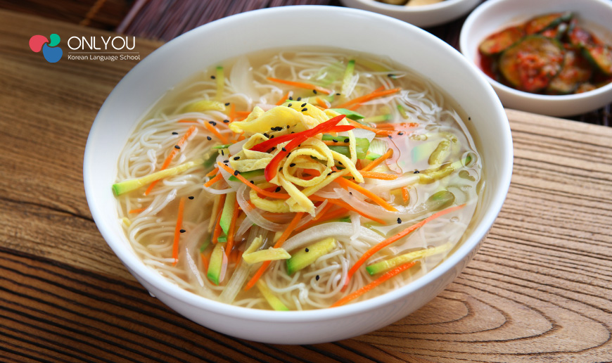 Image of dongchimi guksu